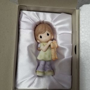 **SOLD** Precious Moments- Expecting LOVE